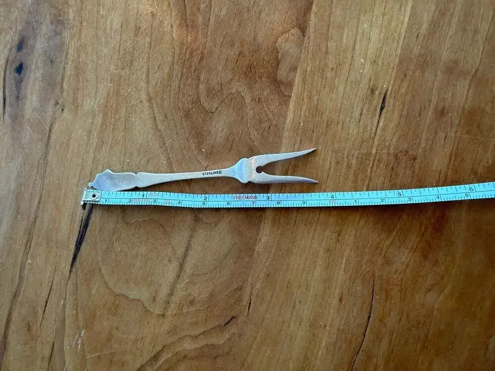 P.W. Ellis & Co. fork measures